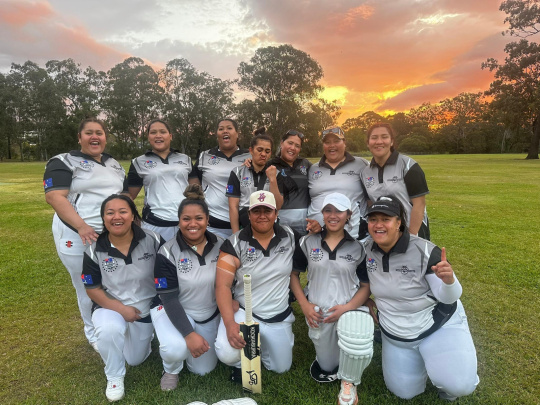 women cricket shirt